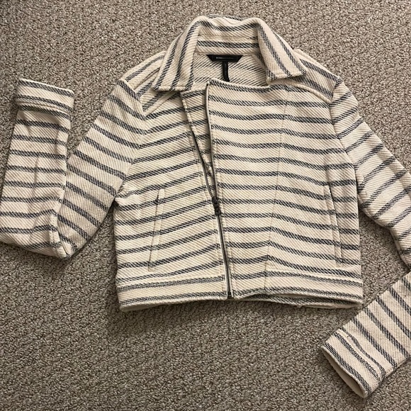 BCBGMAXAZRIA JACKET - Picture 1 of 6